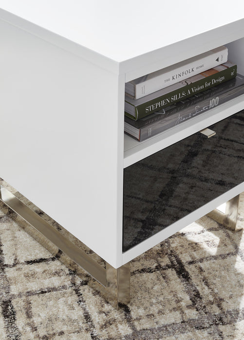 Signature Design White/Black Chair Side End Table