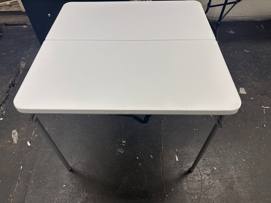Mainstays 34" Square Resin Fold-in-Half Table, White - new
