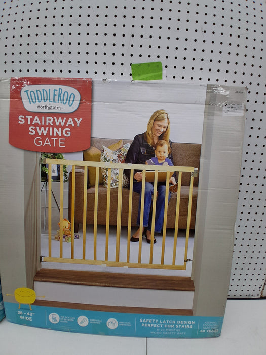 North States White 30 in. H X 28-42 in. W Wood Child Safety Gate - new