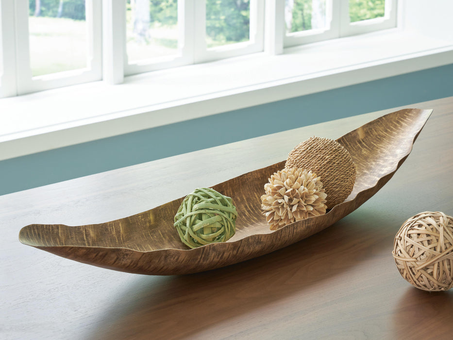 Wystenburg Antique Gold Finish Tray