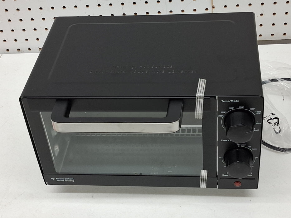 Mainstays 4-Slice Countertop Toaster Oven with 3 Settings, Includes Baking Rack and Pan, Black, New - new