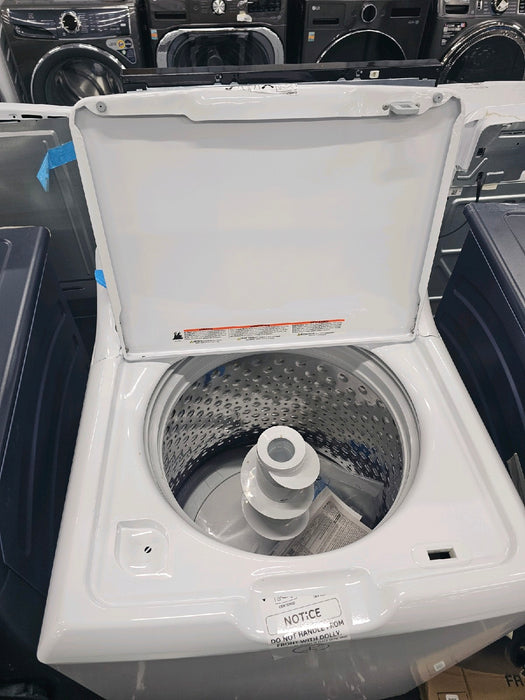 GE - 4.5 Cu. Ft. High-Efficiency Top Load Washer with Deep Fill and Cold Plus - White with Matte Black - new
