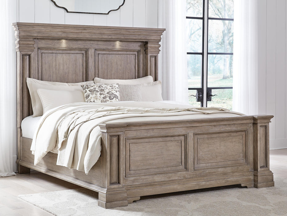 Blairhurst Light Grayish Brown Blairhurst Queen Panel Bed