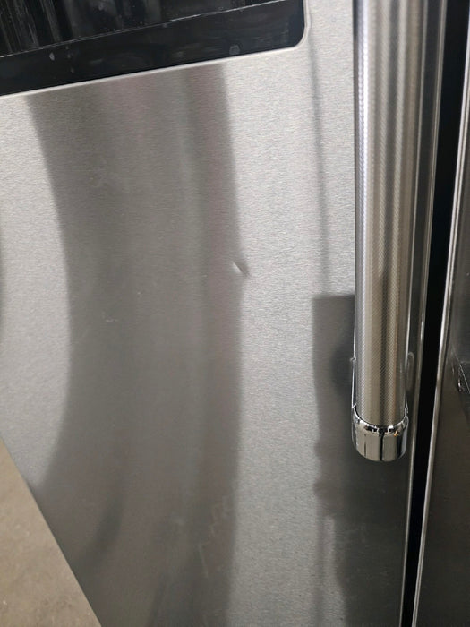 KitchenAid - 22.6 Cu. Ft. Side-by-Side Counter-Depth Refrigerator - Ice Maker Does not Work, Retail Price is $3400