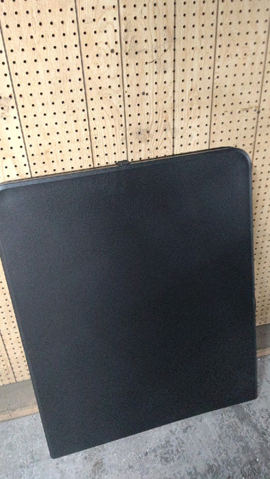 Mainstays 6 Foot Bi-Fold Plastic Folding Table, Black - new