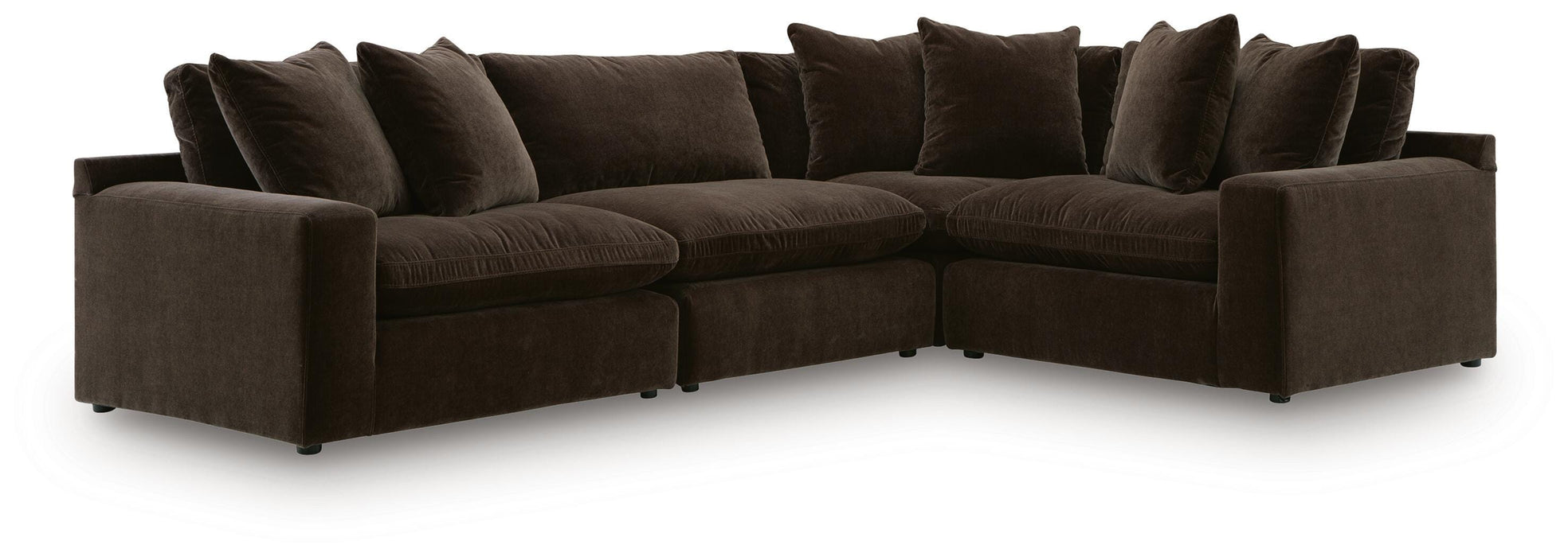 Maxton Heights Bittersweet Living Room Collection
