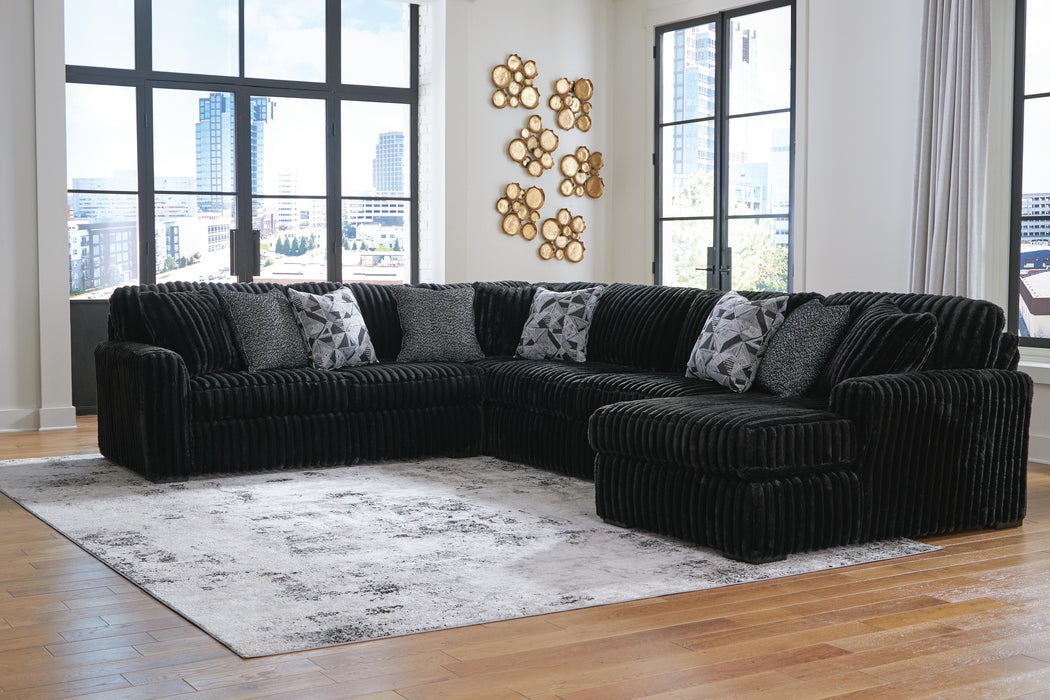 Midnight-Madness Onyx Midnight-Madness 4-Piece Sectional with Chaise
