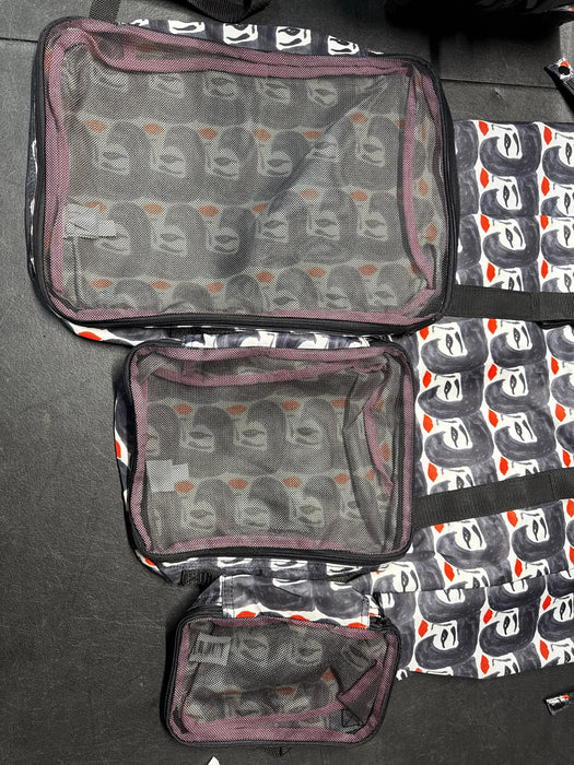 Bouffant & Broken Hearts Lady with Red Lips 6 Piece Set, 21" Hardside Luggage, Duffel, Backpack, and 3 Piece Packing Cubes, All Ages - new