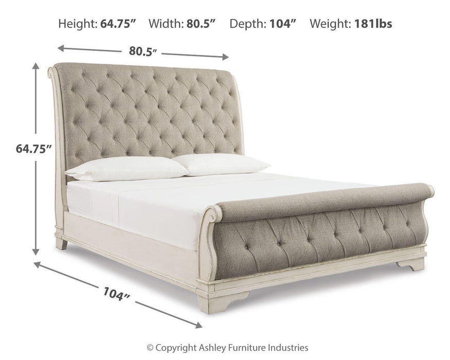 Realyn Chipped White Realyn King Sleigh Bed