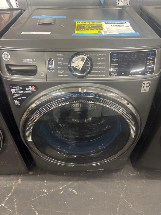 GE 5.0 cu. ft. Capacity Smart Front Load ENERGY STAR Steam Washer with SmartDispense UltraFresh Vent System with OdorBlock and Sanitize + Allergen - new