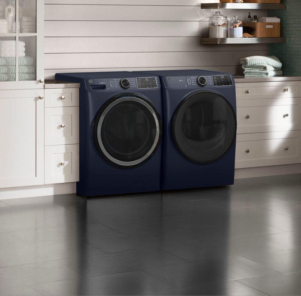 GE - 7.8 Cu. Ft. Smart Electric Dryer with Sanitize Cycle - Sapphire Blue - display_model