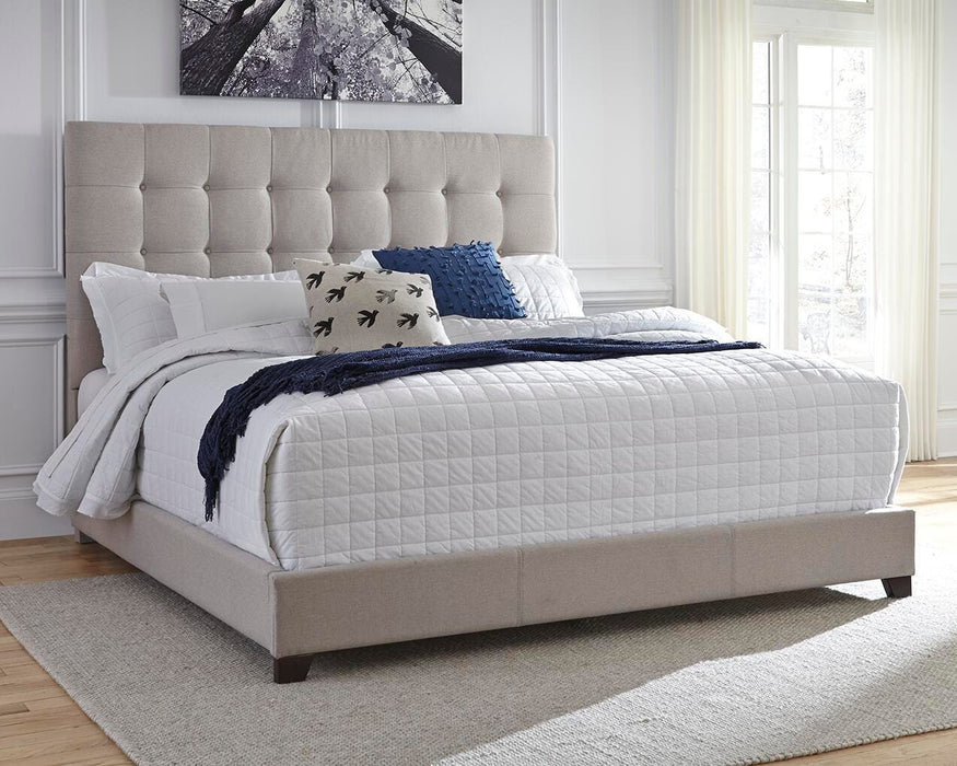 Dolante Beige Bedroom Furniture Pieces