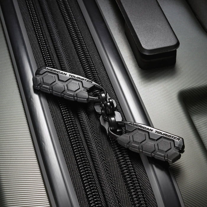 American Tourister Cargo Max 28 Hardside Large Checked Spinner Luggage Single Piece - Olive - new