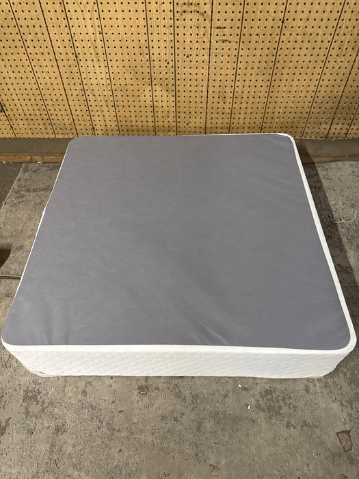 Lexicon Perrin Full Size Mattress Foundation in White foldable - new