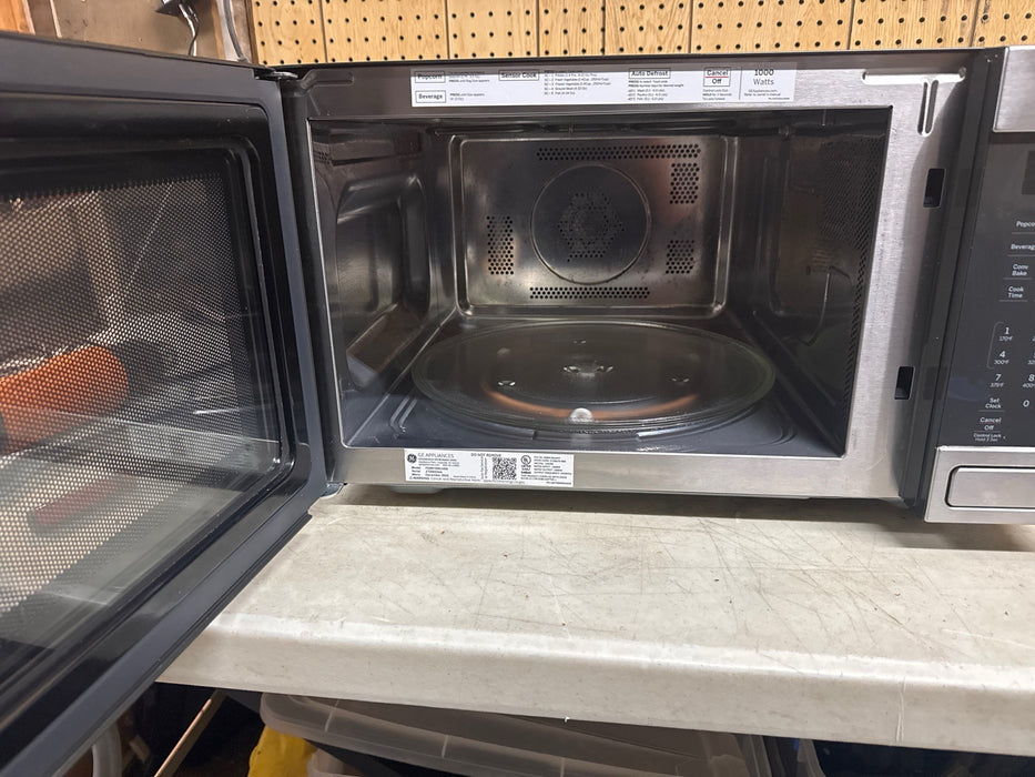 GE Profile PEB9159SJSS 22" Countertop Convection/Microwave Oven with 1.5 cu. ft. Capacity in Stainless Steel - use_like_new