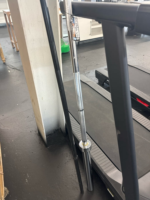 Inspire Fitness 7 FT Chrome Olympic Bar - Black - open_box