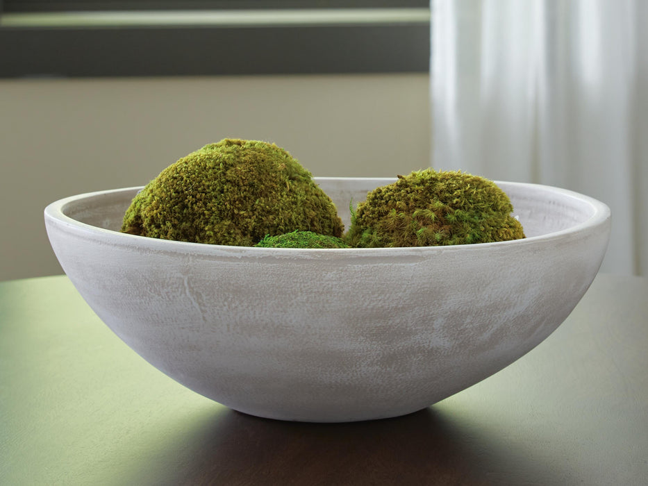 Meadie Distressed White Bowl