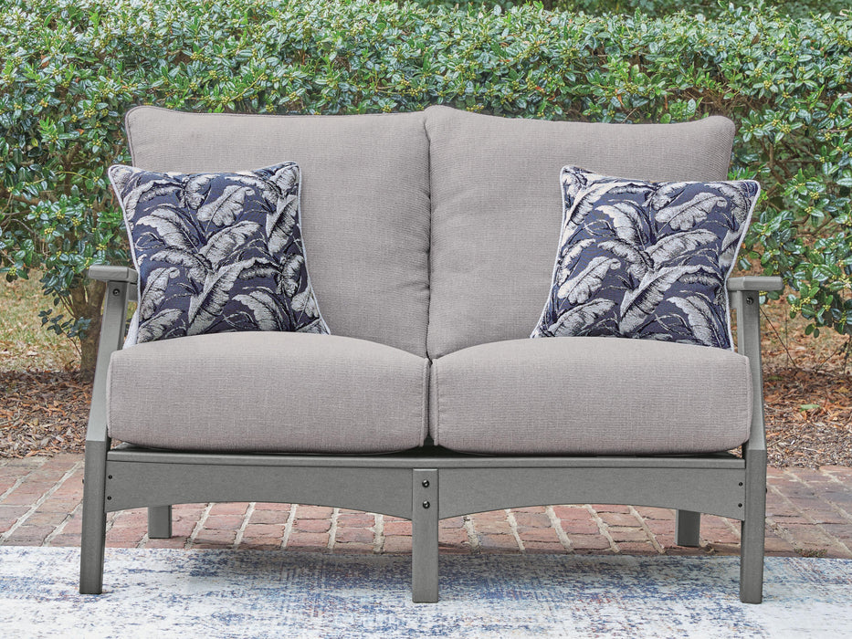 Lone View Bay Gray Loveseat w/Cushion