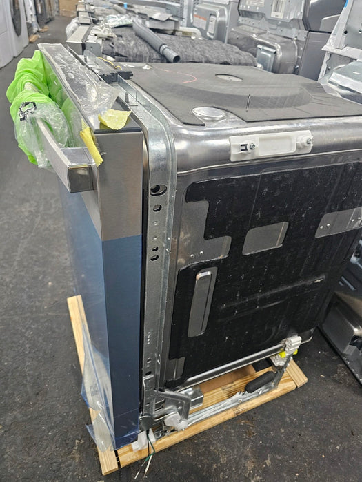 GE Profile - 24" Top Control Smart Built-In Tub Dishwasher with 3rd Rack, Dedicated Jet Targeted Wash and 42 dBA - Stainless Steel - new