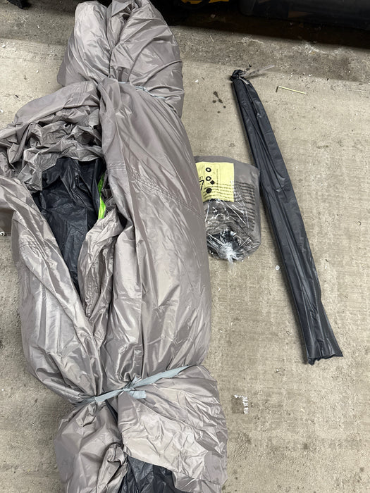 Ozark Trail 14' x 13.5' 9 Person 2 Room Instant Cabin Tent with Screen Room, 30.8 lbs - new