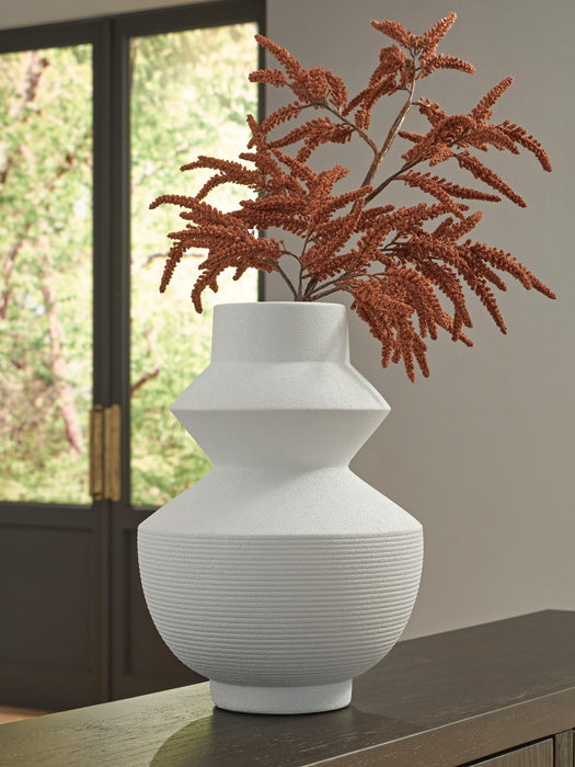 Naveen White Vase