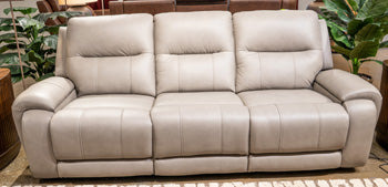 Trendsetter Ash Living Room Collection