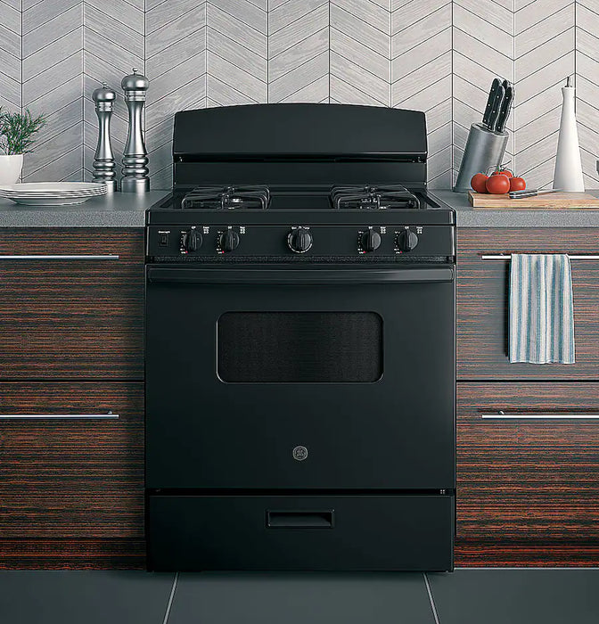 GE - 4.8 Cu. Ft. Freestanding Gas Range - Black - new