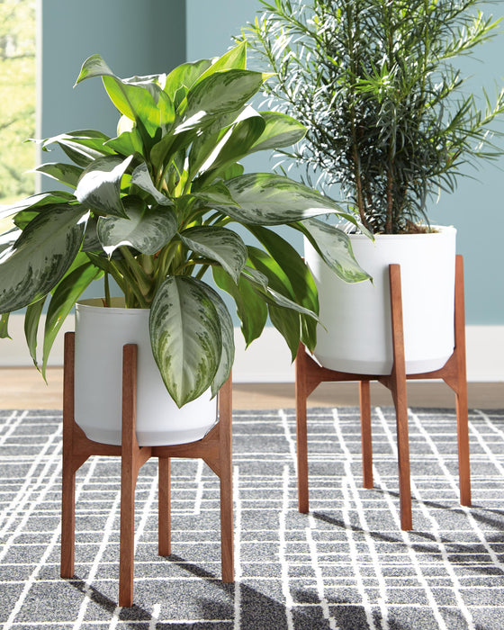 Dorcey White/Brown Planter Set (Priced Per Item, Must Order 2, 4, 6, or 8)