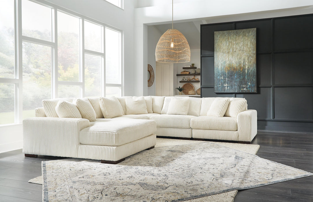 Lindyn Ivory Lindyn 5-Piece Sectional with Chaise