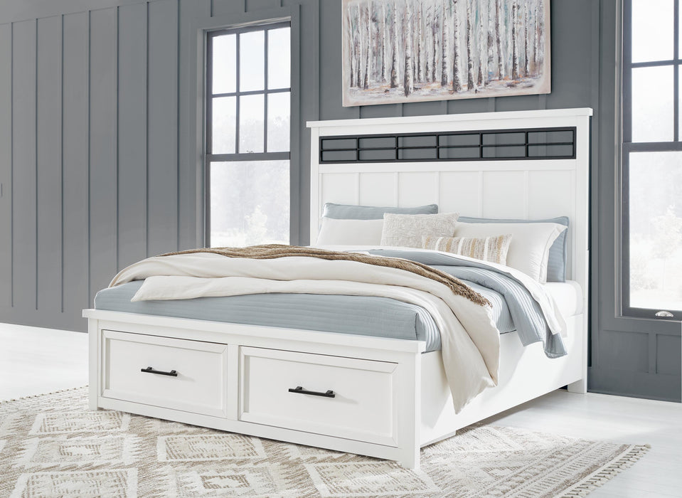 Ashbryn White/Natural Ashbryn King Panel Storage Bed