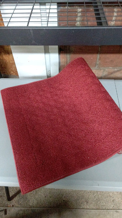 Mainstays Dylan Solid Diamond Olefin Red Indoor Runner Rug, 2'x6' - open_box