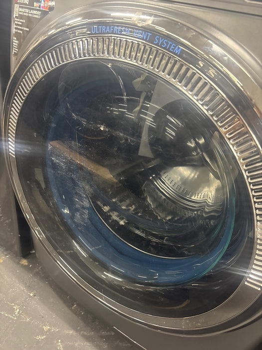 GE 5.0 cu. ft. Capacity Smart Front Load ENERGY STAR Steam Washer with SmartDispense UltraFresh Vent System with OdorBlock and Sanitize + Allergen - new