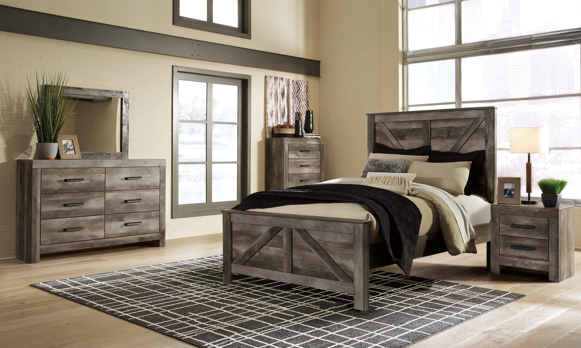 Wynnlow Gray Panel Bedroom Collection