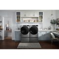 Whirlpool - 7.4 Cu. Ft. Stackable Electric Dryer with Wrinkle Shield - Chrome Shadow - display_model