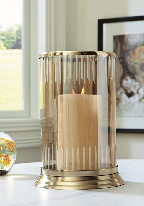 Aavinson Amber/Gold Finish Candle Holder