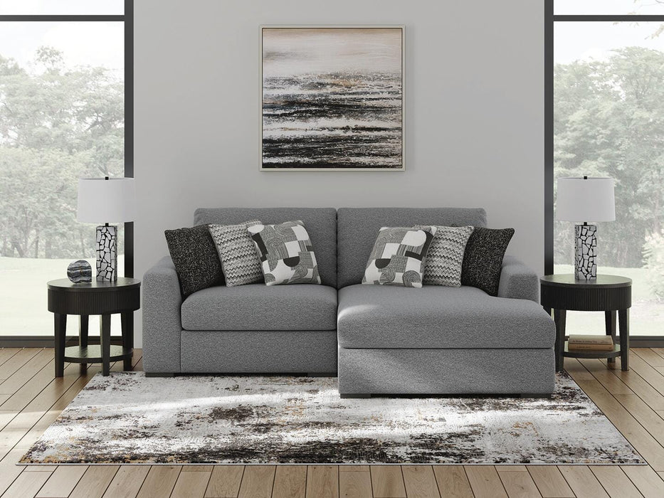 Bealton Salt and Pepper Bealton 2-Piece Sectional with Chaise