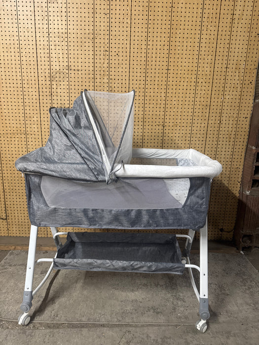 XunKA 4 in 1 Infant Baby Bassinet with Mosquito Net and Storage Rack,Adjustable Height,Gray. - new