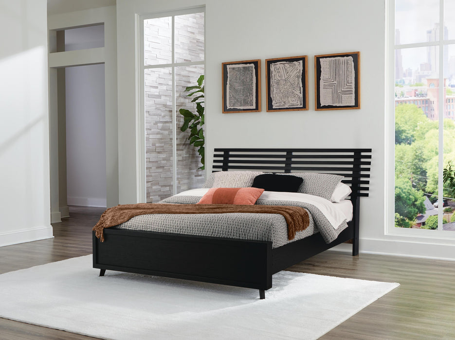 Danziar Black Danziar Queen Slat Panel Bed