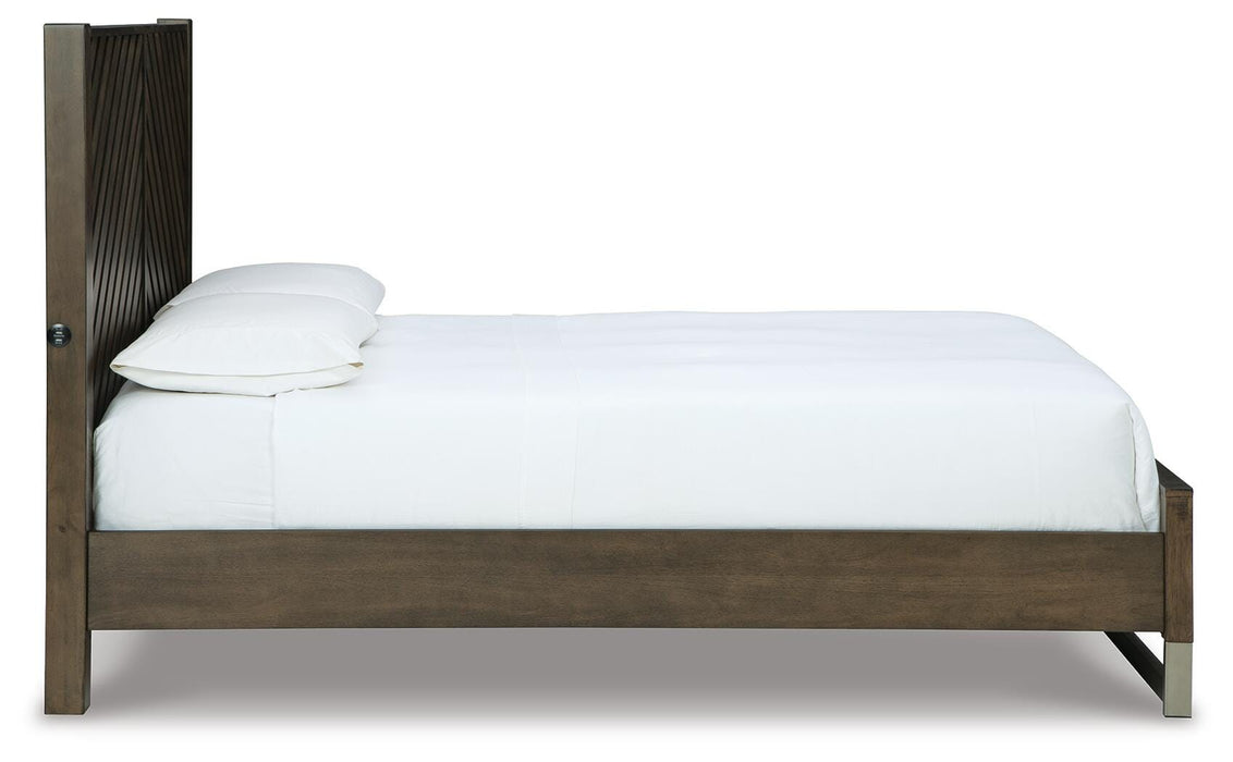 Arkenton Grayish Brown Arkenton Queen Panel Bed