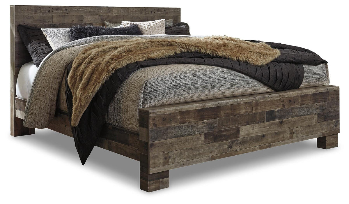 Derekson Multi Gray Derekson King Panel Bed