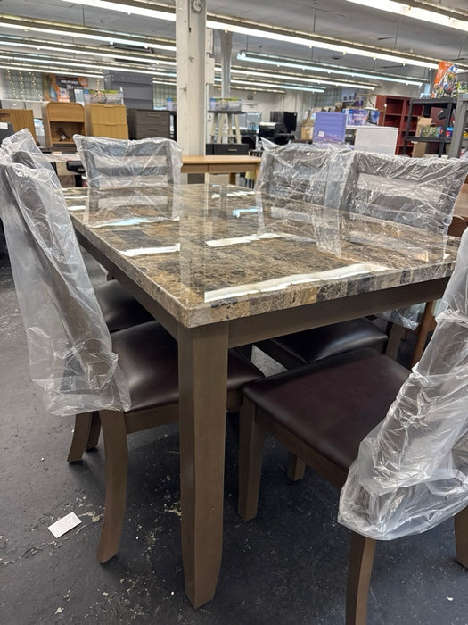 TM3103T-7PK Adia 7 Pc. Dinning Table Set - new