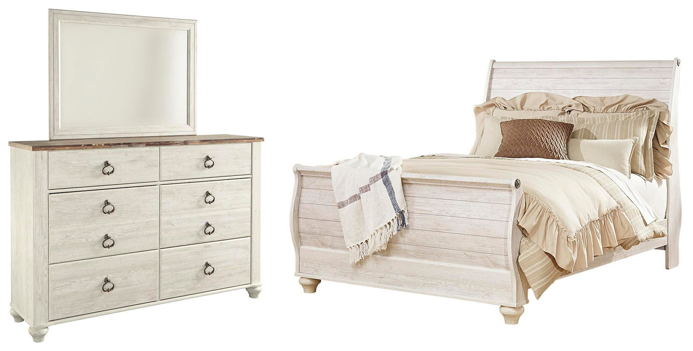 Willowton Whitewash Willowton Queen Sleigh Bed with Mirrored Dresser