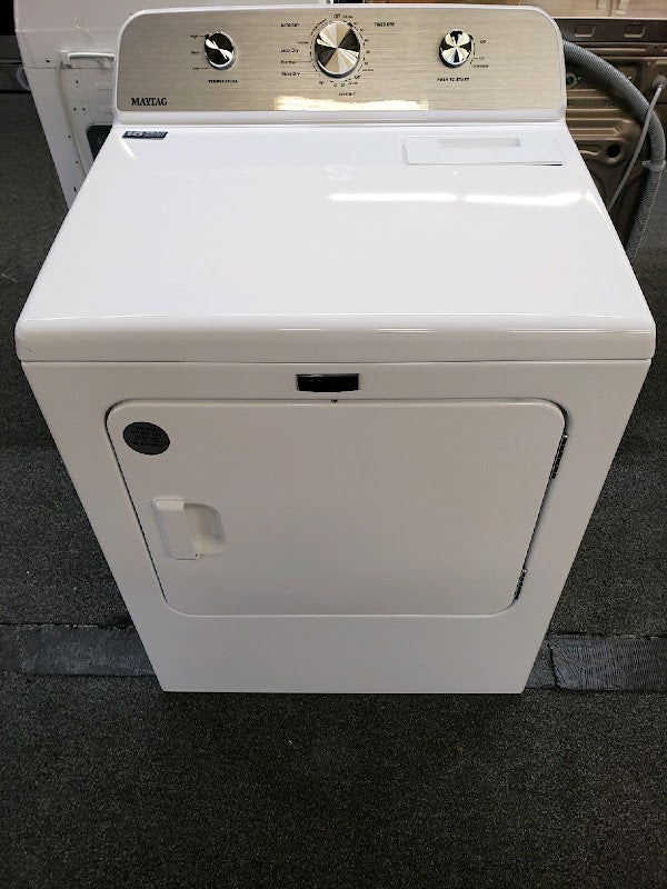 7.0 cu. ft. Vented Electric Dryer in White - display_model