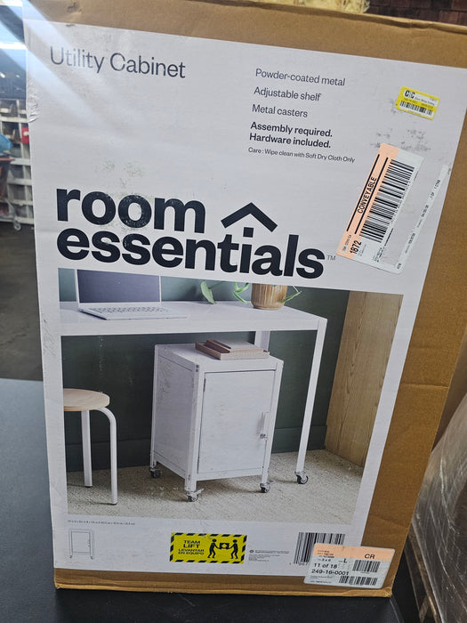 Dorm Metal Rolling Locker Storage Cabinet with Lock Chalk White - Room Essentials