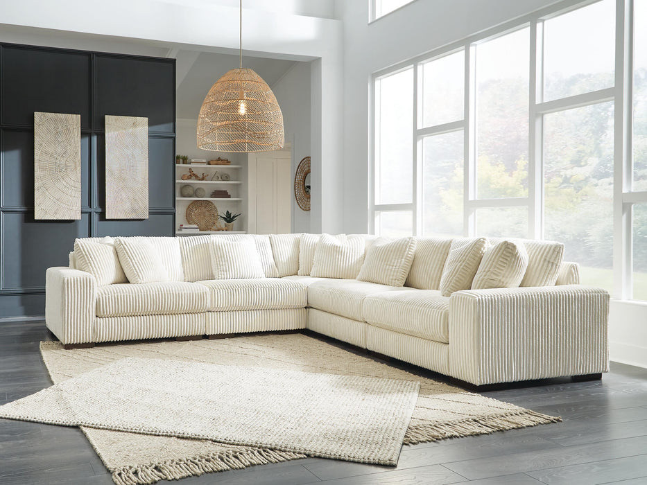Lindyn Ivory Lindyn 5-Piece Sectional