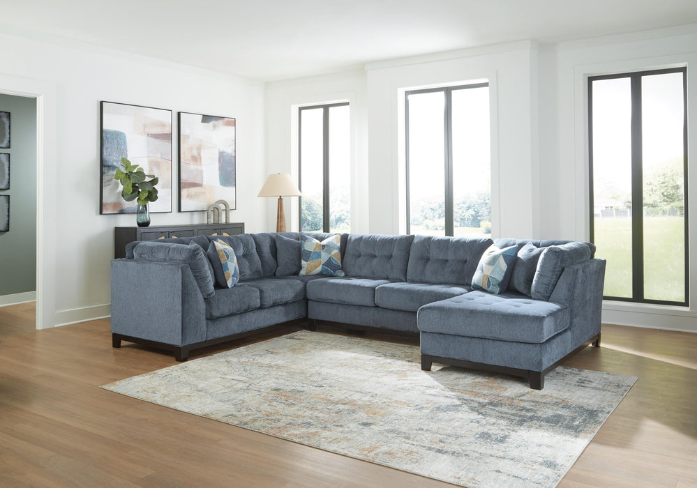 Maxon Place Navy Maxon Place 3-Piece Sectional with Chaise