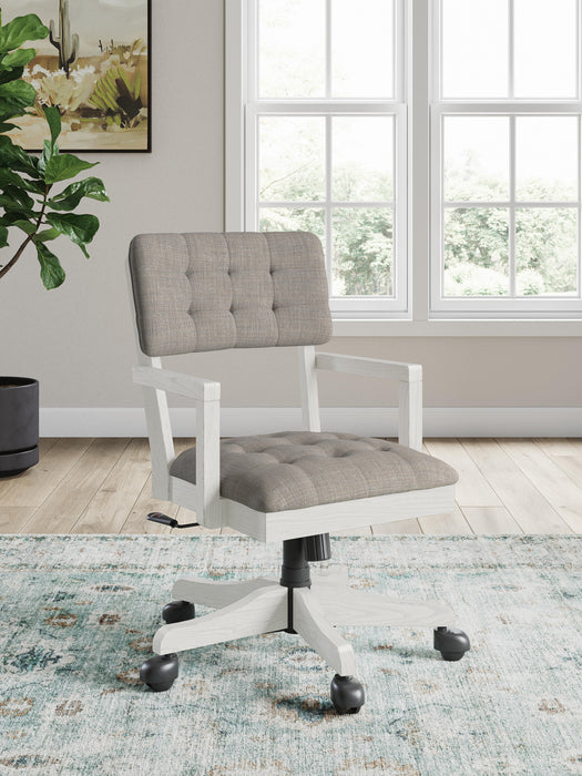 Robbinsdale Antique White Home Office Desk Chair (1/CN)
