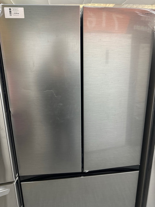 Samsung - 27 cu. ft. 3-Door French Door Counter Depth Smart Refrigerator with Dual Auto Ice Maker - Fingerprint Resistant Stainless Look - new