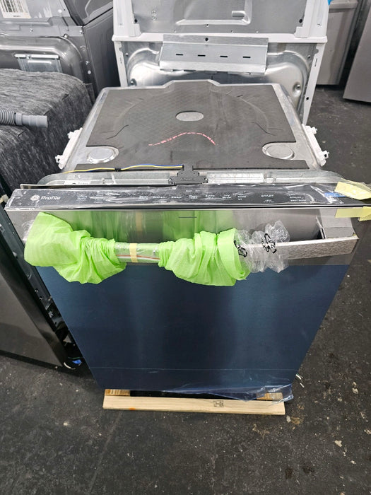 GE Profile - 24" Top Control Smart Built-In Tub Dishwasher with 3rd Rack, Dedicated Jet Targeted Wash and 42 dBA - Stainless Steel - new