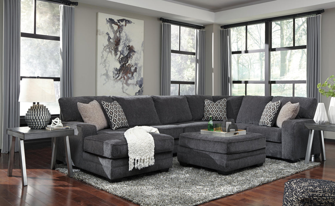 Tracling Slate Tracling 3-Piece Sectional with Chaise